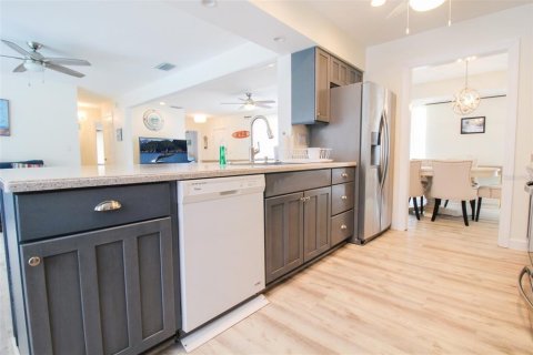 Casa en alquiler en Sarasota, Florida, 3 dormitorios, 144.65 m2 № 214294 - foto 17