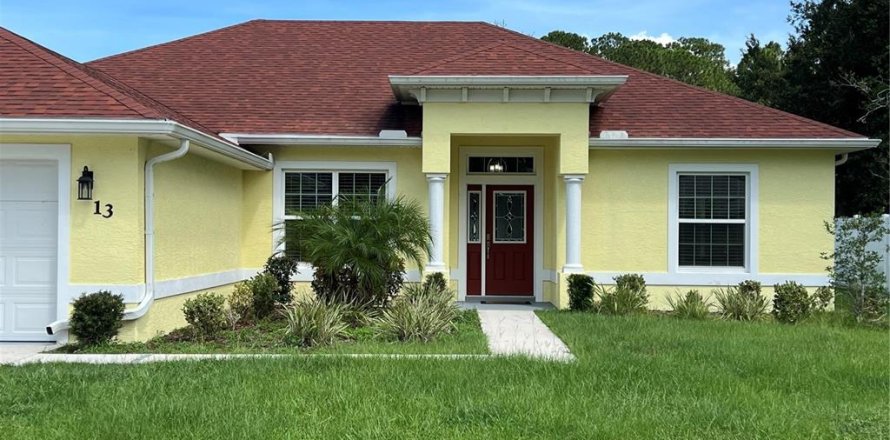 House in Palm Coast, Florida 4 bedrooms, 171.59 sq.m. № 1915156