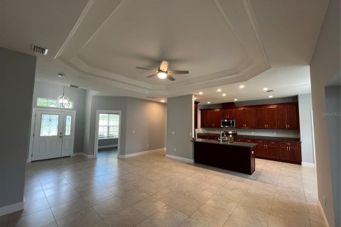 House in Palm Coast, Florida 4 bedrooms, 171.59 sq.m. № 1915156 - photo 8