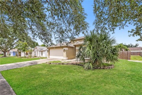 Casa en venta en Riverview, Florida, 3 dormitorios, 159.7 m2 № 1902399 - foto 2