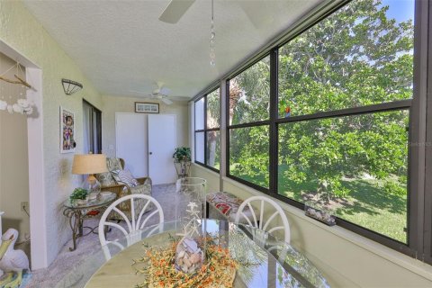 Condo in Bradenton, Florida, 2 bedrooms  № 1805387 - photo 27