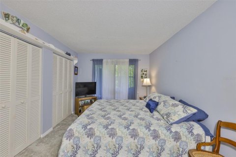 Condo in Bradenton, Florida, 2 bedrooms  № 1805387 - photo 9