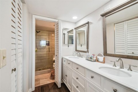 Copropriété à vendre à New Port Richey, Floride: 3 chambres, 156.08 m2 № 2235815 - photo 25