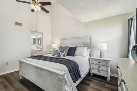Copropriété à vendre à New Port Richey, Floride: 3 chambres, 156.08 m2 № 2235815 - photo 22