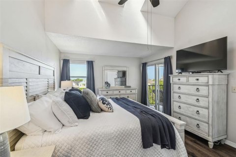 Copropriété à vendre à New Port Richey, Floride: 3 chambres, 156.08 m2 № 2235815 - photo 24