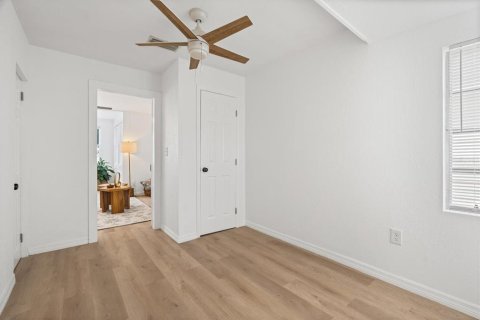 Villa ou maison à vendre à Bradenton, Floride: 2 chambres, 67.73 m2 № 1906536 - photo 11