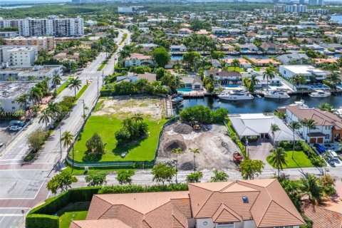 Land in North Miami Beach, Florida № 1890387 - photo 10