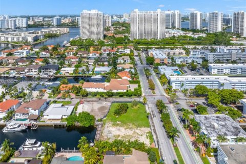 Land in North Miami Beach, Florida № 1890387 - photo 22
