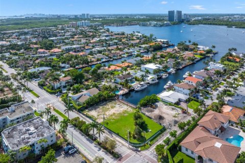 Land in North Miami Beach, Florida № 1890387 - photo 17