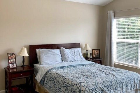 Touwnhouse à louer à Tampa, Floride: 3 chambres, 162.58 m2 № 2406514 - photo 9