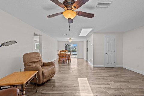 Casa en venta en Hernando Beach, Florida, 3 dormitorios, 183.95 m2 № 1545423 - foto 14