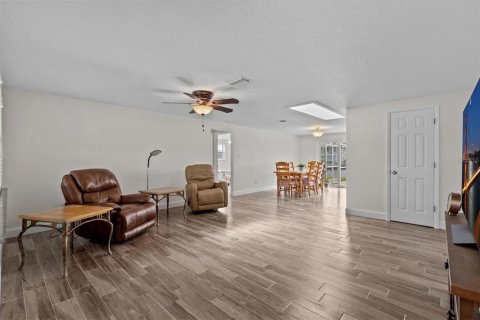 Casa en venta en Hernando Beach, Florida, 3 dormitorios, 183.95 m2 № 1545423 - foto 11