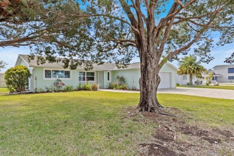 Casa en venta en Hernando Beach, Florida, 3 dormitorios, 183.95 m2 № 1545423 - foto 7