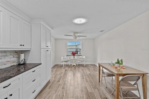 Casa en venta en Hernando Beach, Florida, 3 dormitorios, 183.95 m2 № 1545423 - foto 22
