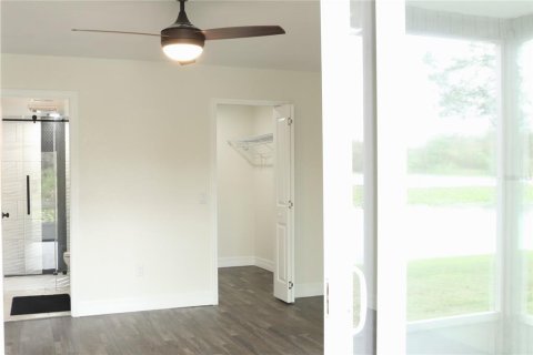 Condo in Tampa, Florida, 4 bedrooms  № 1548521 - photo 29