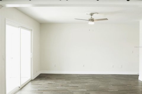 Condo in Tampa, Florida, 4 bedrooms  № 1548521 - photo 20