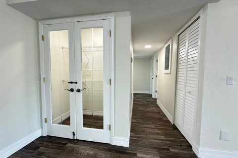 Condo in Tampa, Florida, 4 bedrooms  № 1548521 - photo 25