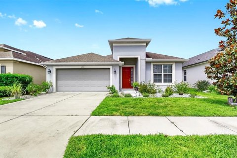 House in Fish Hawk, Florida 3 bedrooms, 190.91 sq.m. № 1844273 - photo 2