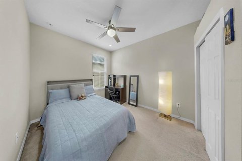 House in Fish Hawk, Florida 3 bedrooms, 190.91 sq.m. № 1844273 - photo 15