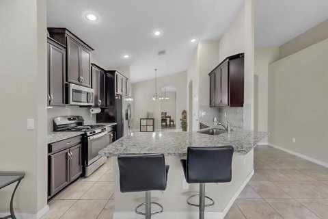 House in Fish Hawk, Florida 3 bedrooms, 190.91 sq.m. № 1844273 - photo 23