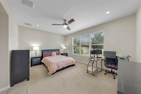 House in Fish Hawk, Florida 3 bedrooms, 190.91 sq.m. № 1844273 - photo 27