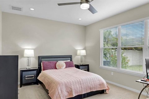 House in Fish Hawk, Florida 3 bedrooms, 190.91 sq.m. № 1844273 - photo 28