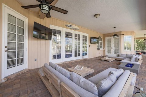 Casa en venta en Oldsmar, Florida, 4 dormitorios, 347.92 m2 № 1858023 - foto 20