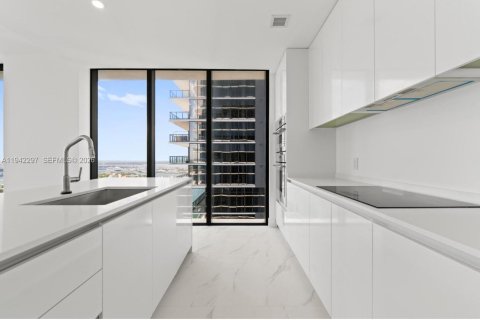 Copropriété à louer à Miami, Floride: 4 chambres № 1999814 - photo 13