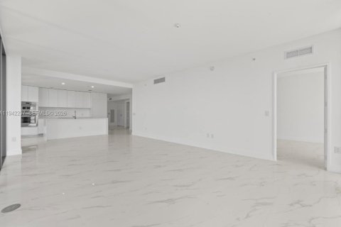 Copropriété à louer à Miami, Floride: 4 chambres № 1999814 - photo 10