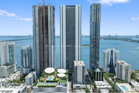 Copropriété à louer à Miami, Floride: 4 chambres № 1999814 - photo 6