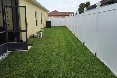 Casa en venta en Kissimmee, Florida, 4 dormitorios, 174.1 m2 № 1919114 - foto 19