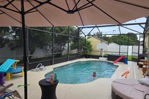 Casa en venta en Kissimmee, Florida, 4 dormitorios, 174.1 m2 № 1919114 - foto 12