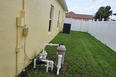 Casa en venta en Kissimmee, Florida, 4 dormitorios, 174.1 m2 № 1919114 - foto 21