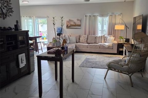 Casa en venta en Kissimmee, Florida, 4 dormitorios, 174.1 m2 № 1919114 - foto 6