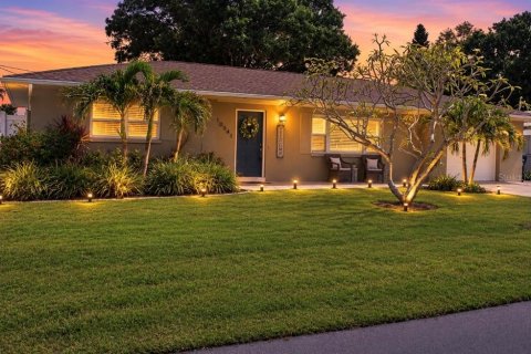 Villa ou maison à Seminole, Floride 2 chambres, 117.43 m2 № 2121313