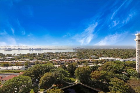 Condo in Miami, Florida, 1 bedroom  № 2025203 - photo 19