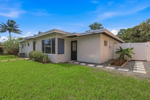 Villa ou maison à vendre à Fort Lauderdale, Floride: 3 chambres, 106.37 m2 № 2417964 - photo 7