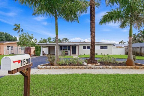 Villa ou maison à vendre à Fort Lauderdale, Floride: 3 chambres, 106.37 m2 № 2417964 - photo 3