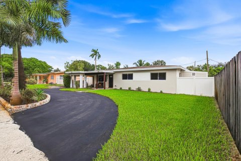 Villa ou maison à vendre à Fort Lauderdale, Floride: 3 chambres, 106.37 m2 № 2417964 - photo 5
