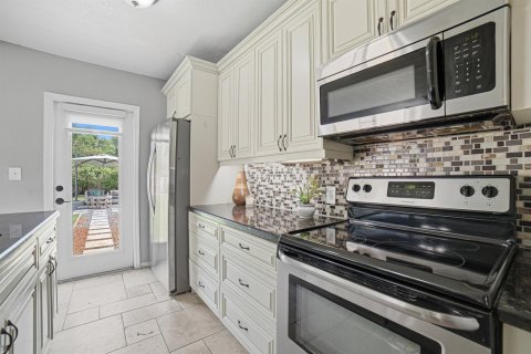 Villa ou maison à vendre à Fort Lauderdale, Floride: 3 chambres, 106.37 m2 № 2417964 - photo 20