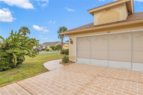 House in Sun City Center, Florida 2 bedrooms, 148.09 sq.m. № 1835701 - photo 6