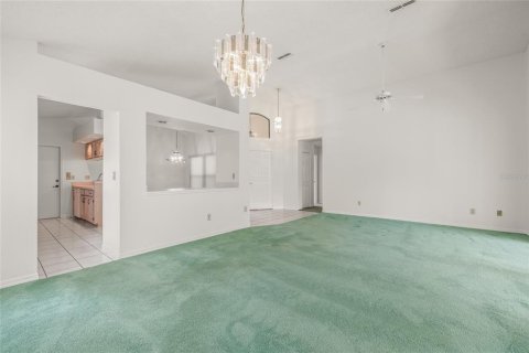 House in Sun City Center, Florida 2 bedrooms, 148.09 sq.m. № 1835701 - photo 14