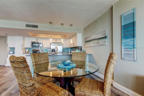 Condominio en venta en Clearwater, Florida, 2 dormitorios, 115.2 m2 № 1680713 - foto 28