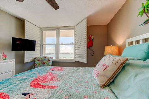 Condominio en venta en Clearwater, Florida, 2 dormitorios, 115.2 m2 № 1680713 - foto 3