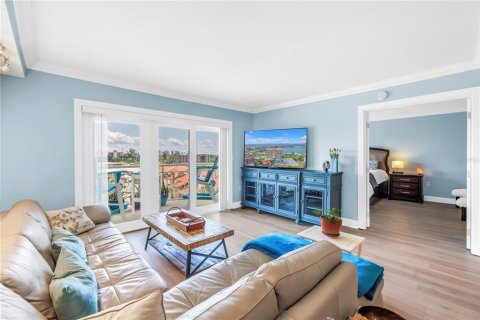 Condo in Saint Petersburg, Florida, 2 bedrooms  № 1793410 - photo 3