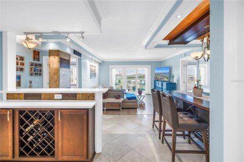 Condo in Saint Petersburg, Florida, 2 bedrooms  № 1793410 - photo 7