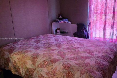 Купить виллу или дом в Клуистон, Флорида 3 спальни, 115.94м2, № 2077280 - фото 15