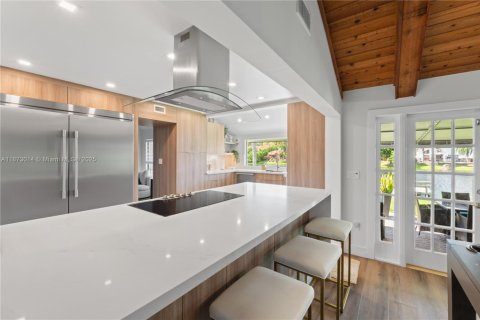 Casa en venta en Miami Lakes, Florida, 4 dormitorios, 290.32 m2 № 1927477 - foto 18