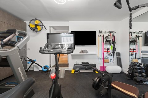 Casa en venta en Miami Lakes, Florida, 4 dormitorios, 290.32 m2 № 1927477 - foto 29