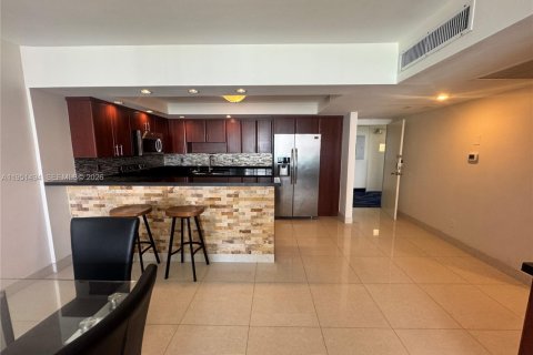 Copropriété à louer à Sunny Isles Beach, Floride: 2 chambres, 139.82 m2 № 2007813 - photo 13